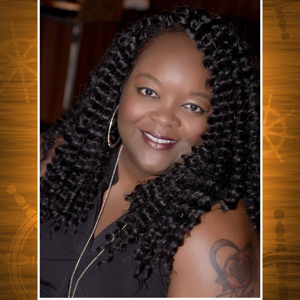 Meet your Posher, Yalonda